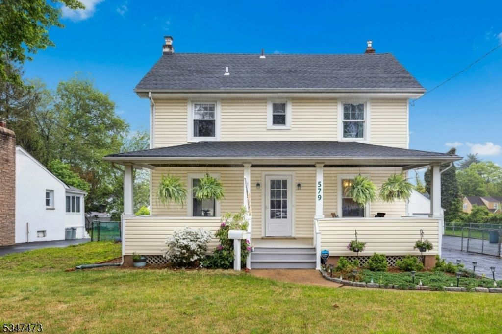577 Greenbrook Rd, North Plainfield Boro, NJ 07063