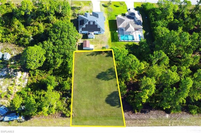 1131 E CRAFT ST, Lehigh Acres, FL 33936