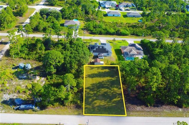 1131 E CRAFT ST, Lehigh Acres, FL 33936