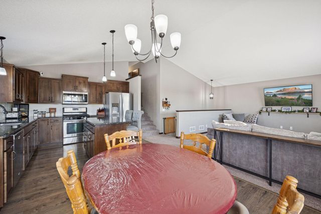 13110 7th Avenue S, Zimmerman, MN 55398