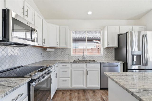 4414 E Villa Rita Drive, Phoenix, AZ 85032