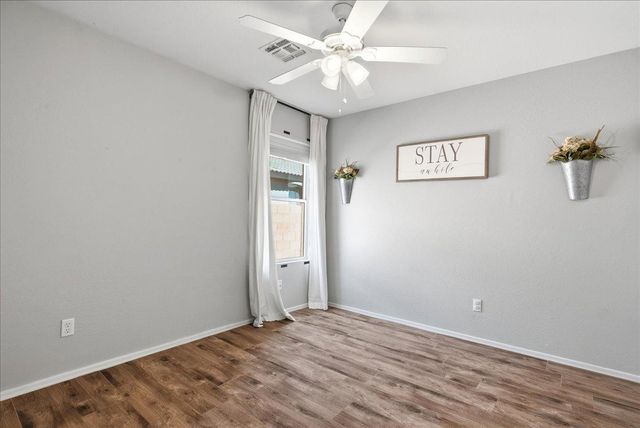 4414 E Villa Rita Drive, Phoenix, AZ 85032