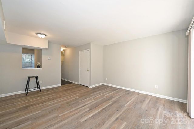 951 Hollywood Street F, Charlotte, NC 28211