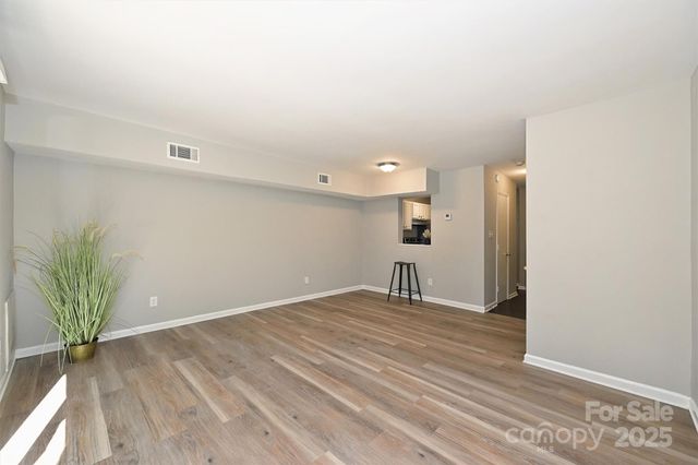 951 Hollywood Street F, Charlotte, NC 28211