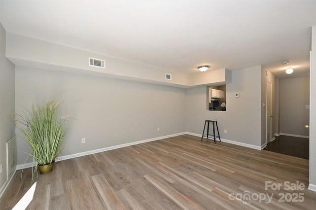951 Hollywood Street F, Charlotte, NC 28211
