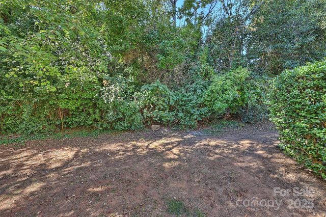 951 Hollywood Street F, Charlotte, NC 28211
