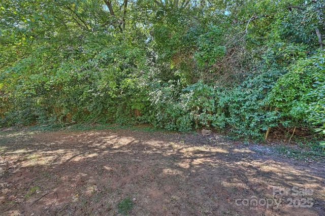 951 Hollywood Street F, Charlotte, NC 28211