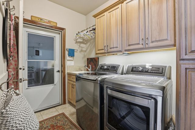 1824 W Blueberry Ln, Spokane, WA 99218