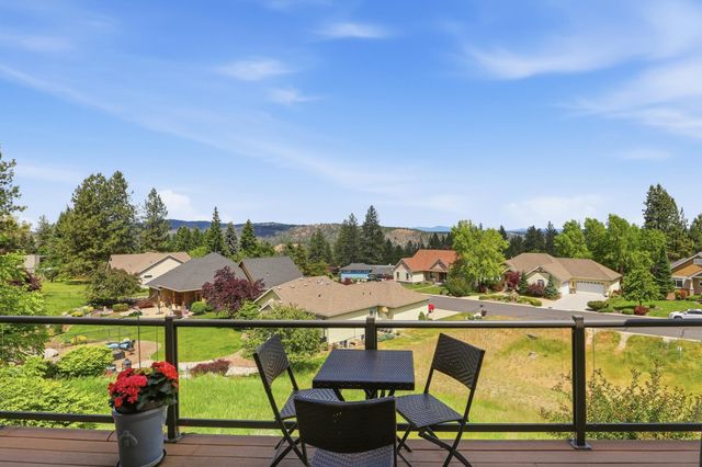 1824 W Blueberry Ln, Spokane, WA 99218