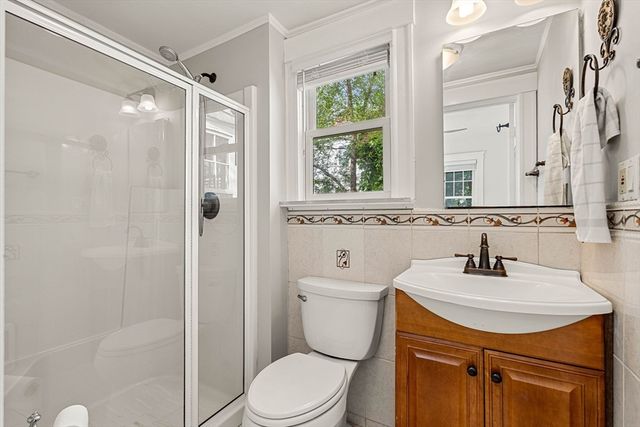 14 Curry Cir, Swampscott, MA 01907