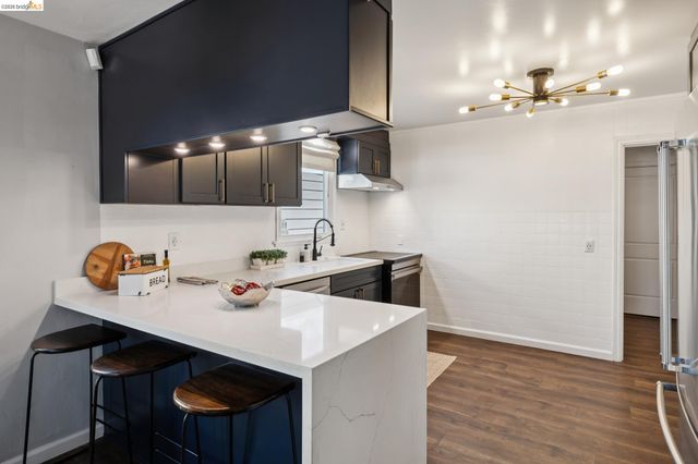 2564 35th Ave, Oakland, CA 94601