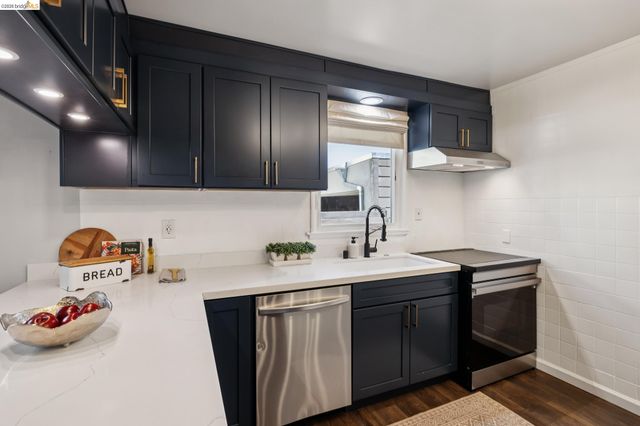 2564 35th Ave, Oakland, CA 94601