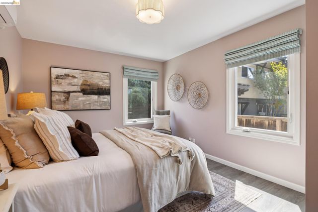 2564 35th Ave, Oakland, CA 94601