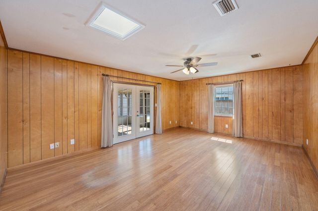 22 Sharilyn Drive, Shalimar, FL 32579