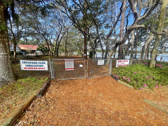 22 Sharilyn Drive, Shalimar, FL 32579