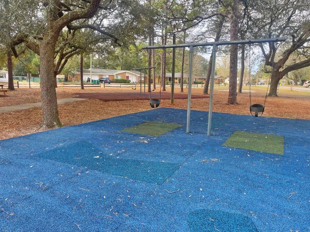 22 Sharilyn Drive, Shalimar, FL 32579