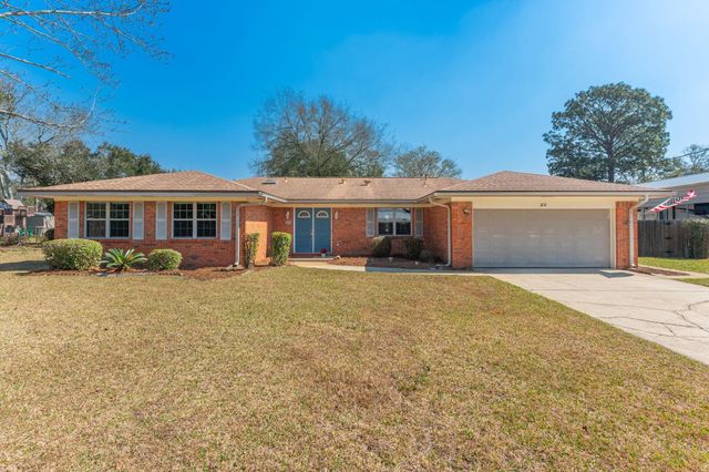 22 Sharilyn Drive, Shalimar, FL 32579