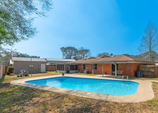 22 Sharilyn Drive, Shalimar, FL 32579