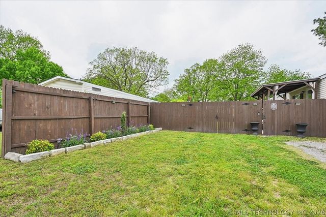 14054 S Zenith Street, Glenpool, OK 74033