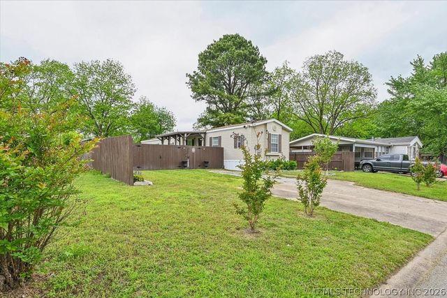 14054 S Zenith Street, Glenpool, OK 74033