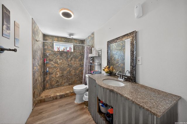 21633 S Jett Rd, San Antonio, TX 78264