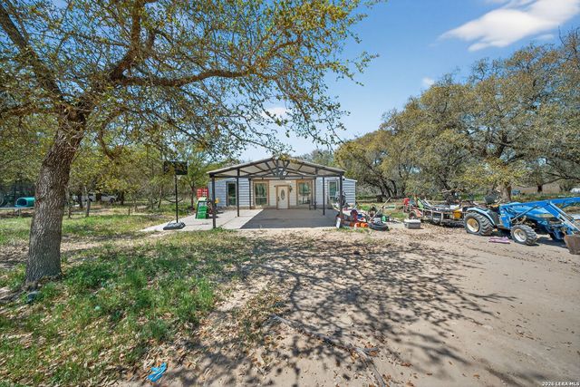 21633 S Jett Rd, San Antonio, TX 78264