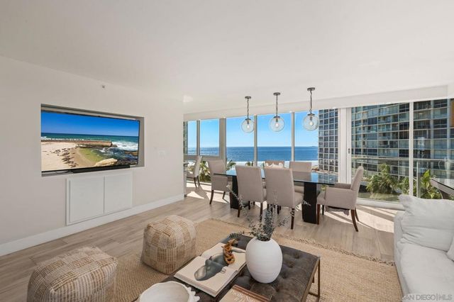 1750 Avenida del Mundo 504, Coronado, CA 92118