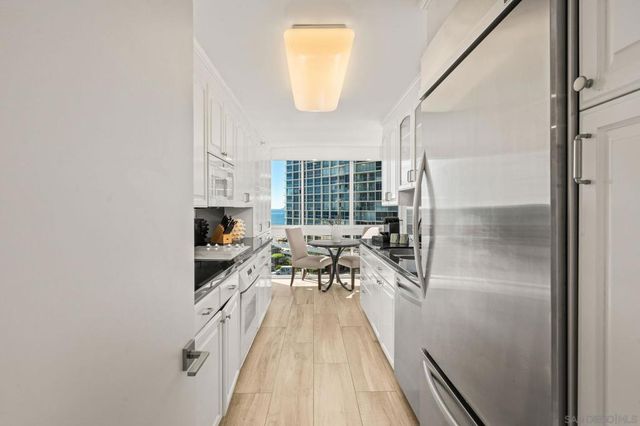 1750 Avenida del Mundo 504, Coronado, CA 92118