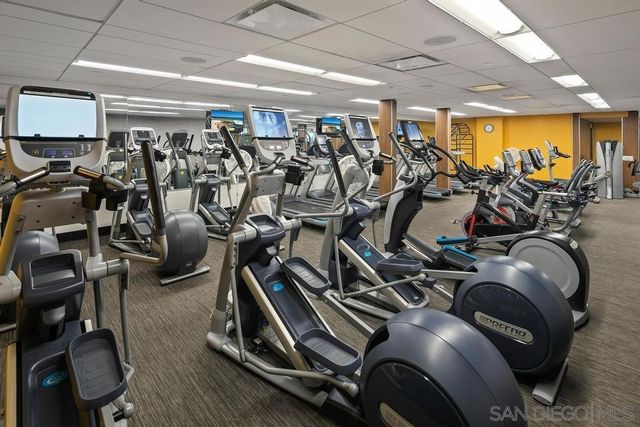 1750 Avenida del Mundo 504, Coronado, CA 92118