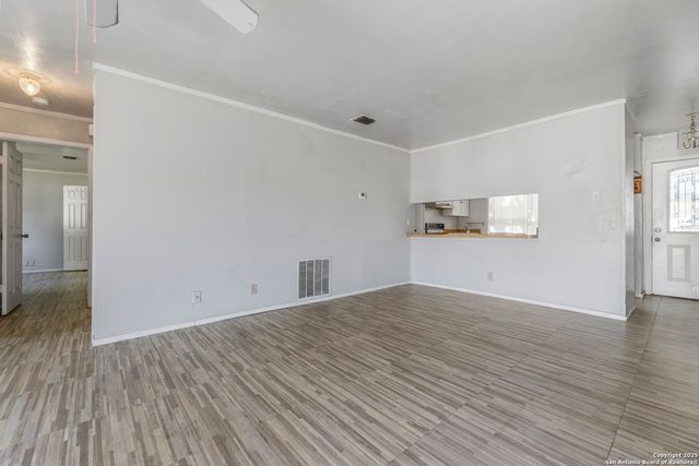 5835 Adalone, San Antonio, TX 78242