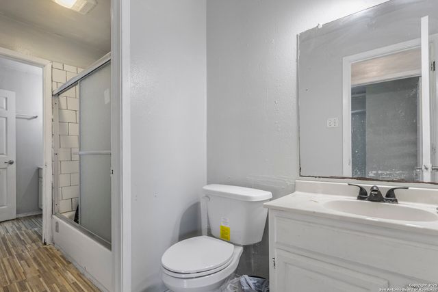 5835 Adalone, San Antonio, TX 78242