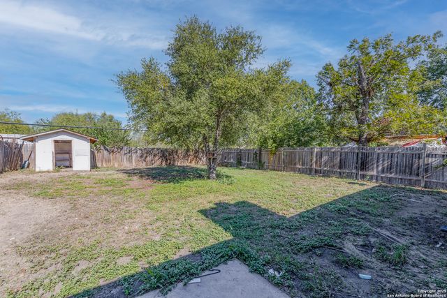 5835 Adalone, San Antonio, TX 78242
