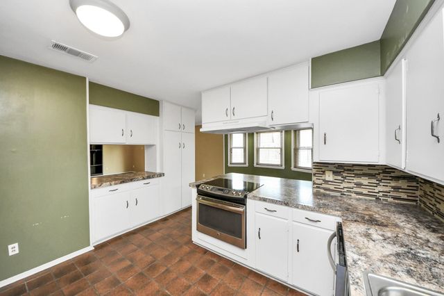 10514 Haddington Drive, Houston, TX 77043