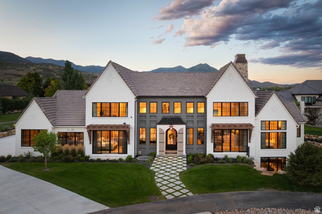 558 W RHEINFALLS CIR, Midway, UT 84049 — exterior