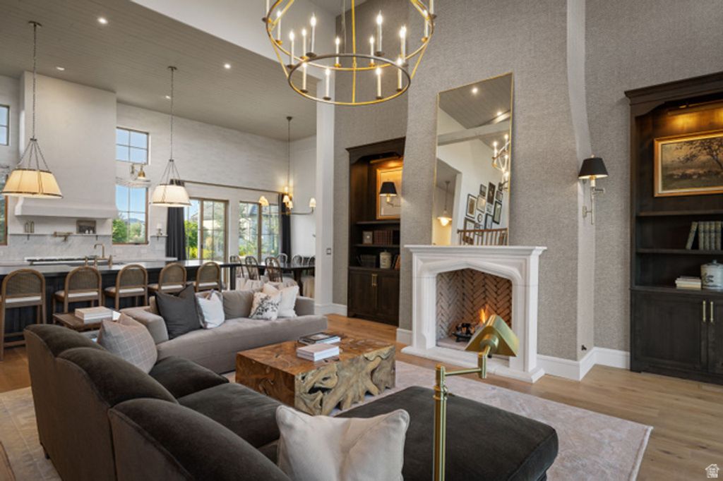 558 W RHEINFALLS CIR, Midway, UT 84049 — photo 4
