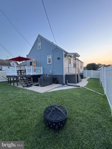 7829 AIKEN AVE, Parkville, MD 21234