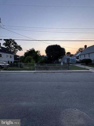 7829 AIKEN AVE, Parkville, MD 21234