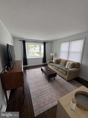 7829 AIKEN AVE, Parkville, MD 21234