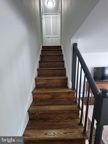 7829 AIKEN AVE, Parkville, MD 21234
