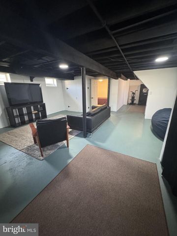 7829 AIKEN AVE, Parkville, MD 21234
