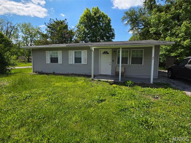 47 Delano Drive, Cahokia, IL 62206