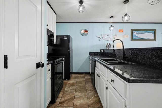 9520 Seawall Boulevard 214, Galveston, TX 77554