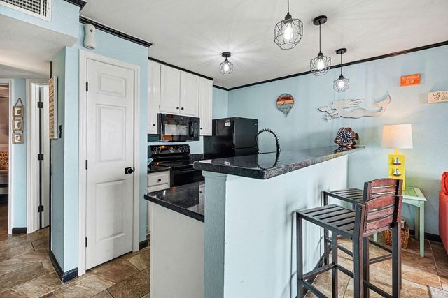 9520 Seawall Boulevard 214, Galveston, TX 77554