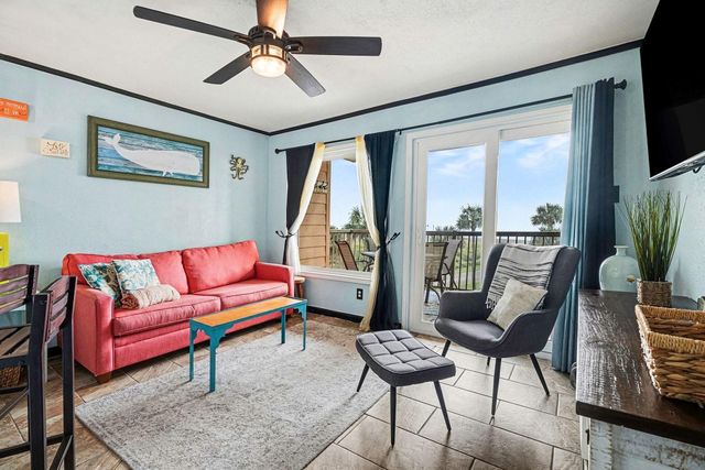 9520 Seawall Boulevard 214, Galveston, TX 77554