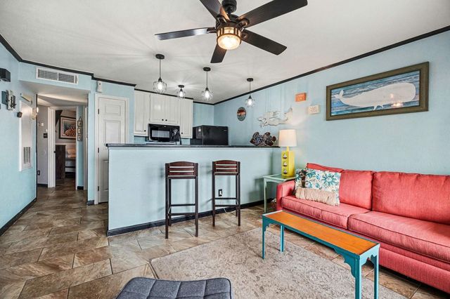 9520 Seawall Boulevard 214, Galveston, TX 77554