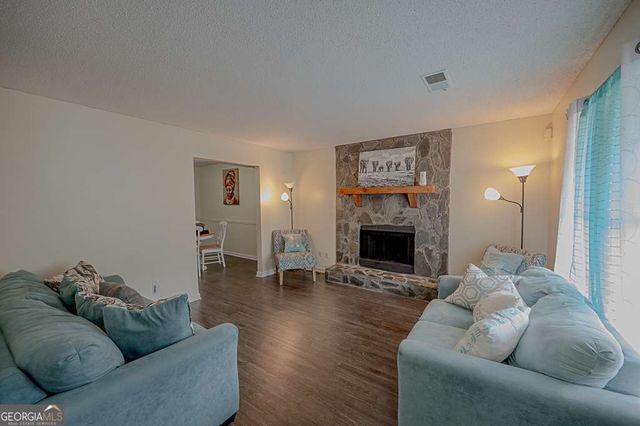 5393 Kirk Drive, Atlanta, GA 30349