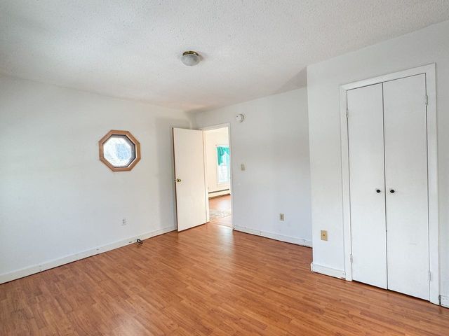 37 Drew Street, Burlington, VT 05401