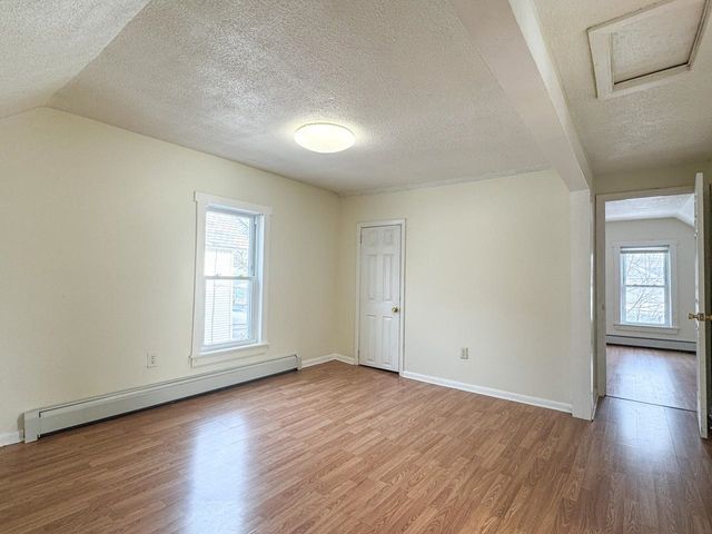 37 Drew Street, Burlington, VT 05401