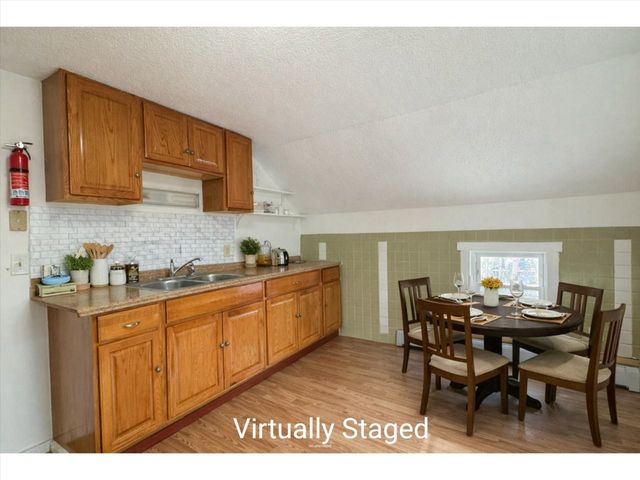 37 Drew Street, Burlington, VT 05401