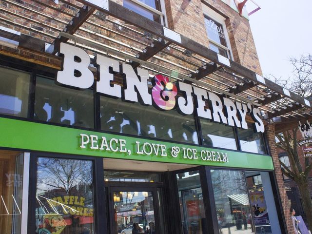 37 Drew Street, Burlington, VT 05401